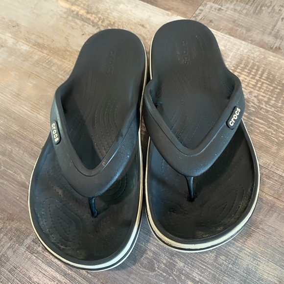 Crocs flip flops - Picture 1 of 5